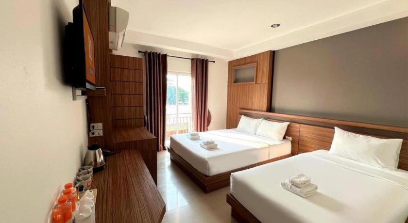 B2 Buriram Boutique And Budget Hotel Buitenkant foto